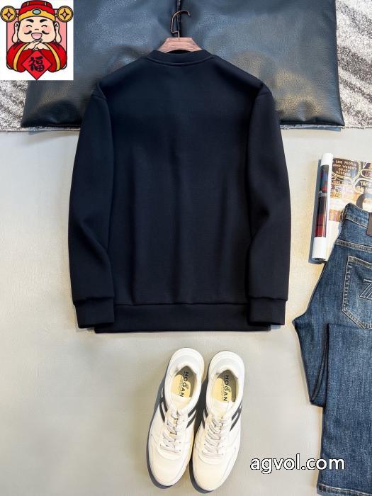 VERSACE絶妙な新商品 多色使いが魅力の 人気定番パーカーコピー ブランド 優良._0_3