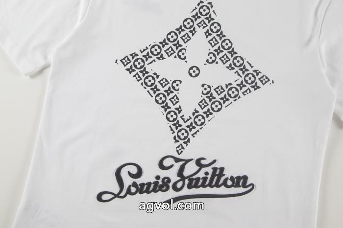 肌触りの良い着心地抜群新作 大人気コラボ商品 正規品保証26秋冬LOUIS VUITTONコピー 商品 通販半袖Tシャツ_0_1