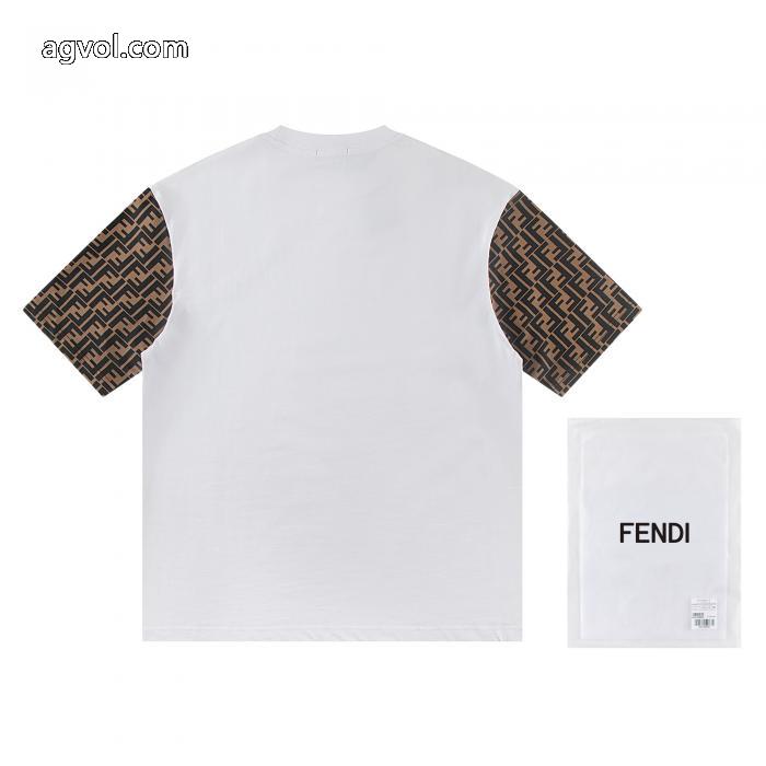コピー ブランド 通販半袖TシャツFENDI人気商品 秋冬トレンド 雑誌掲載 国内発_0_3