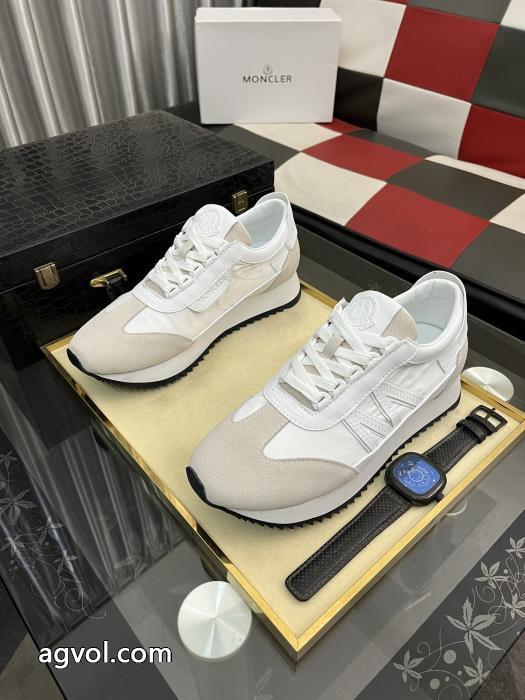 おしゃれ感度UP！ 秋冬ファッションコーディネート 赤字超特価豊富な&nbsp;スニーカーコピー ブランドMONCLER._0_1