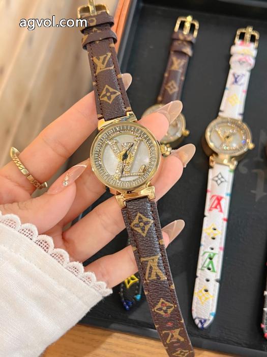 スーパー コピー ブランドLOUIS VUITTONセール中 2026冬更新人気商品 万能アイテム&nbsp;&nbsp;&nbsp;&nbsp;腕時計.._0_3