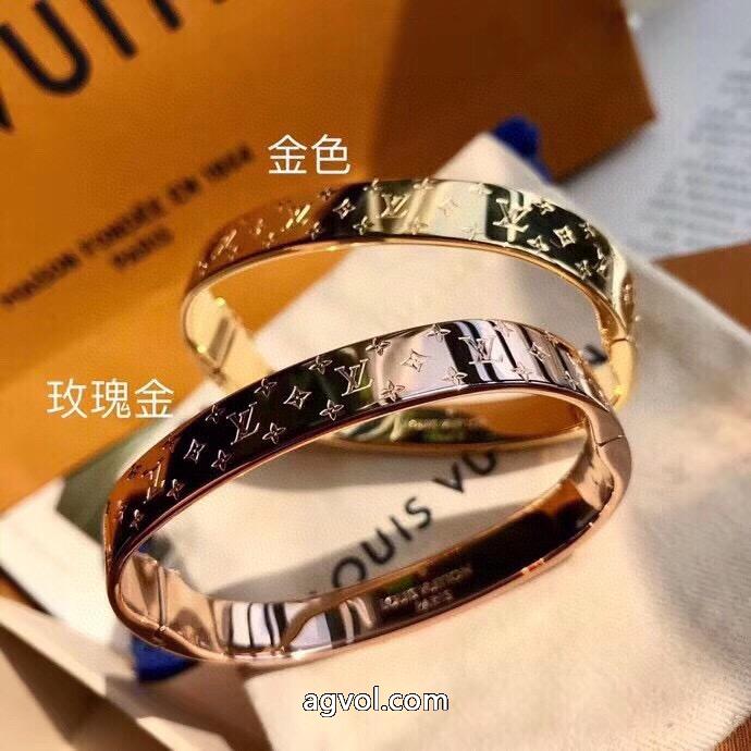 首胸ロゴ 定番の魅力 新価格で登場！スーパー コピー  LOUIS VUITTONブレスレット_0_4