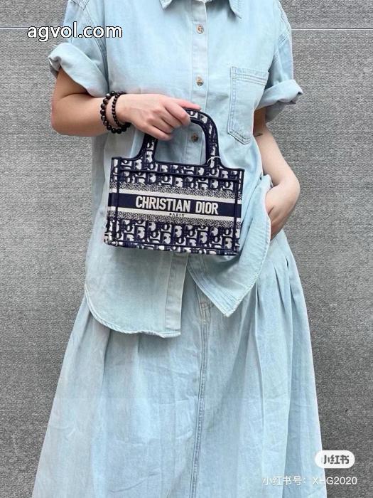 DIORバッグ偽物 ブランド ショップ大変大人気2026 ラグジュアリーな雰囲気 正規品保証26秋冬_0_2