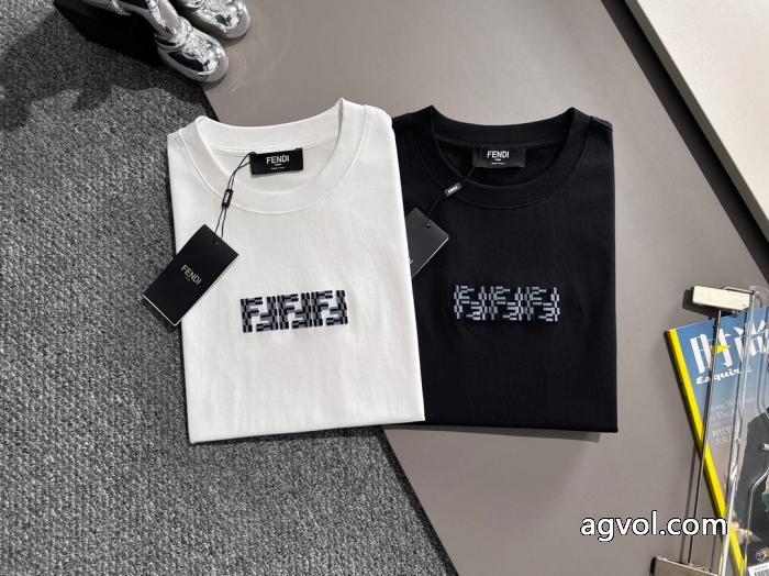 Tシャツスーパー コピー 品FENDI激安通販 爆買い最新作 VIP価格アイテム_0_0