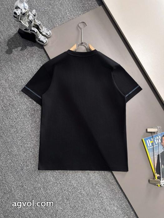 Tシャツスーパー コピー 品FENDI激安通販 爆買い最新作 VIP価格アイテム_0_1