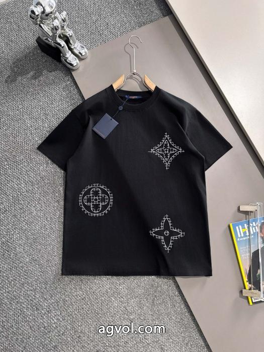 LOUIS VUITTONブランド コピー 専門店韓国人気 カジュアルの定番 人気高いアイテムTシャツ_0_4
