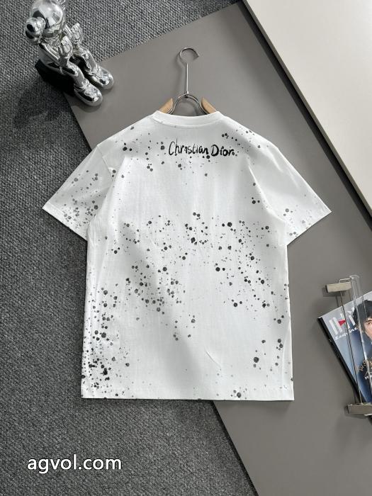 DIORコピー ブランド 販売Tシャツクラシカルな雰囲気 人気セール送料無料 秋冬トレンド_0_0