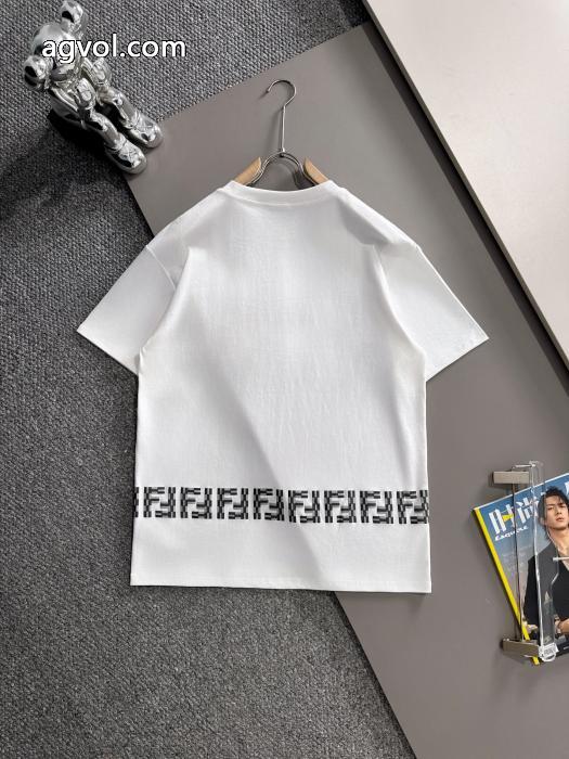 FENDI即発送OK 上品な印象 ピュアな印象にブランド 偽物 激安 通販Tシャツ_0_0