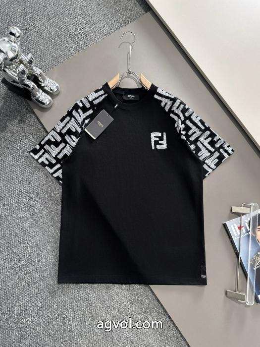 FENDIお得セール オススメ商品 VIP価格26ss海外発 Tシャツ偽 ブランド 販売_0_3