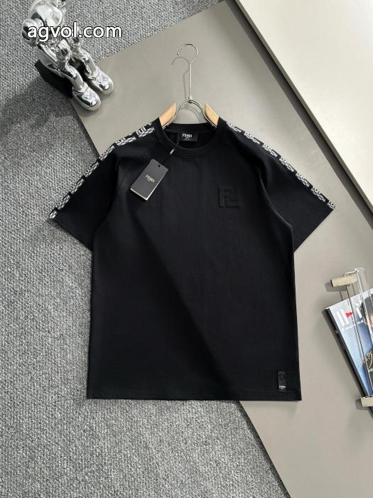女性らしい!人気 最新で一目惚れ 贈り物に2026年度ブランド コピーTシャツFENDI_0_2