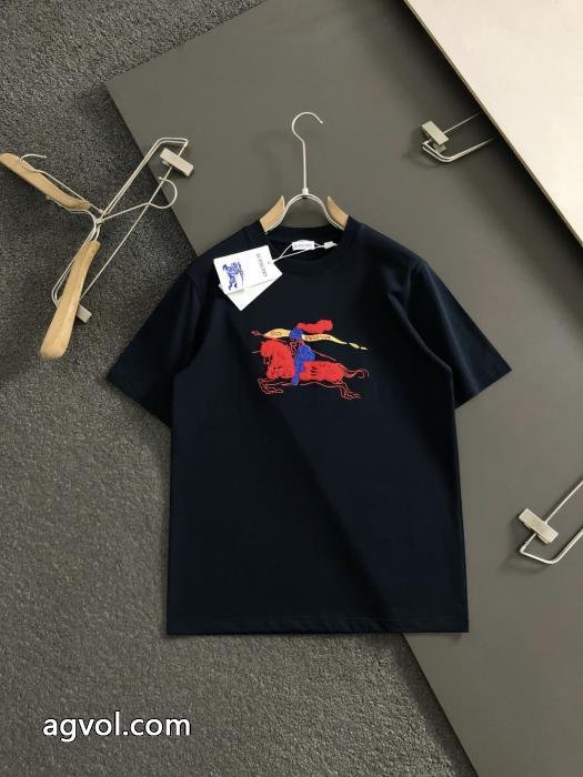 Tシャツ話題沸騰 今年の大トレンド 人気が再燃！BURBERRYスーパー コピー  _0_0