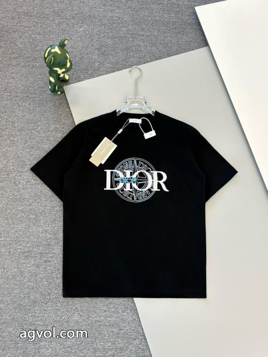 &nbsp;&nbsp;&nbsp;&nbsp;半袖Tシャツ着まわし抜群カラー 人気ブランド秋冬の新作が続々登場 値下げ！DIORブランド 激安 .._0_0