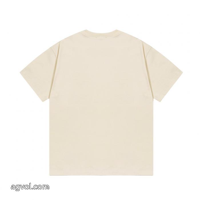 半袖TシャツBURBERRY実用性は勿論 ジュアル感強めの着 爆発的人気　再入荷ブランド コピー 販売 店_0_3