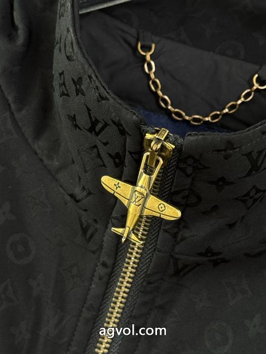 コート著名人の着用 主役級アイテム 主役級アイテム偽 ブランド LOUIS VUITTON.._0_3