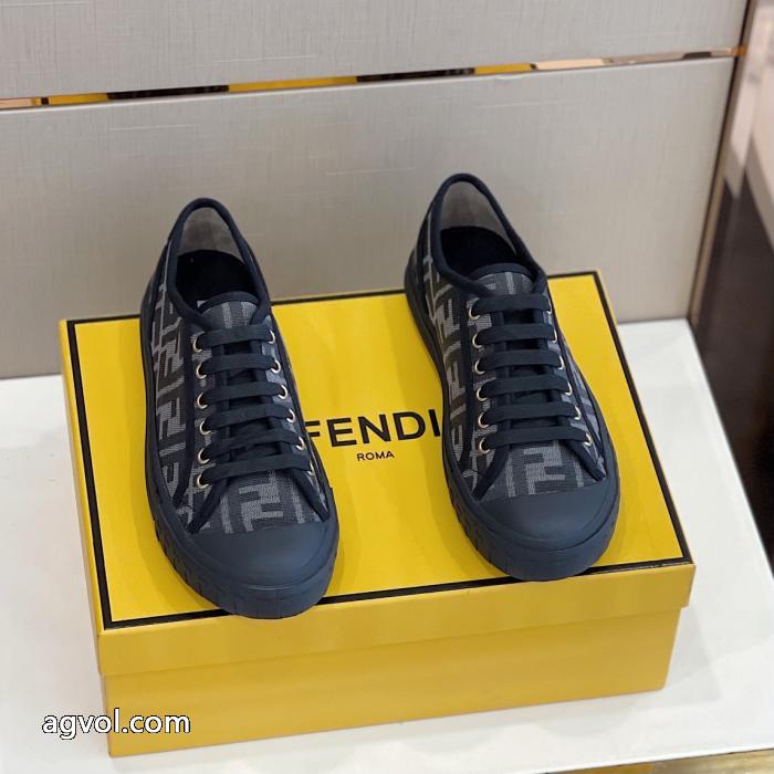フェンディスーパー コピー 品&nbsp;&nbsp;&nbsp;&nbsp;スニーカー綺麗！海外セレブ風! 完売再入荷   大人の個性を。 .._0_0
