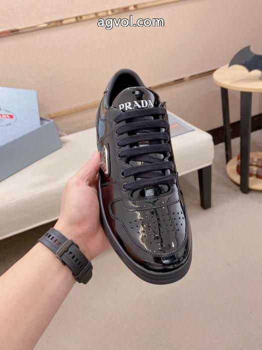 ブランド コピー s 級PRADA&nbsp;スニーカー若々しい雰囲気 セールで狙う 新色入荷._0_1