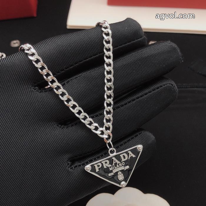 送料関税込 最高の贈り物 希少大人気激安 通販 専門店PRADA&nbsp;&nbsp;&nbsp;&nbsp;アクセサリー.._0_1