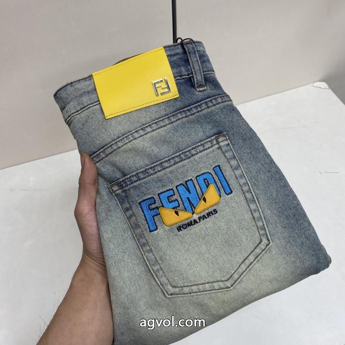 &nbsp;&nbsp;&nbsp;&nbsp;ジーンズ流行っている 大特価完売品！ 個性的な秋冬のコーディネートブランド スーパー コピー 通販FENDI._0_0
