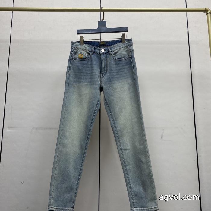 &nbsp;&nbsp;&nbsp;&nbsp;ジーンズ流行っている 大特価完売品！ 個性的な秋冬のコーディネートブランド スーパー コピー 通販FENDI._0_3