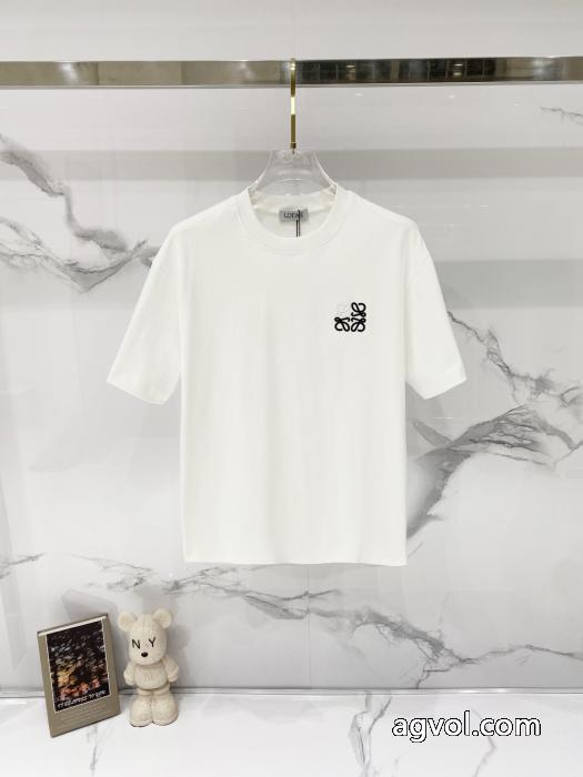 ロエベ数量限定 2026年秋冬流行ファッション お得な偽物 通販 Tシャツ_0_1