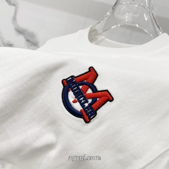 超HOT新品商品 秋冬のトレンドアイテム 2026一番最高人気Tシャツブランド コピー s 級MONCLER_0_2