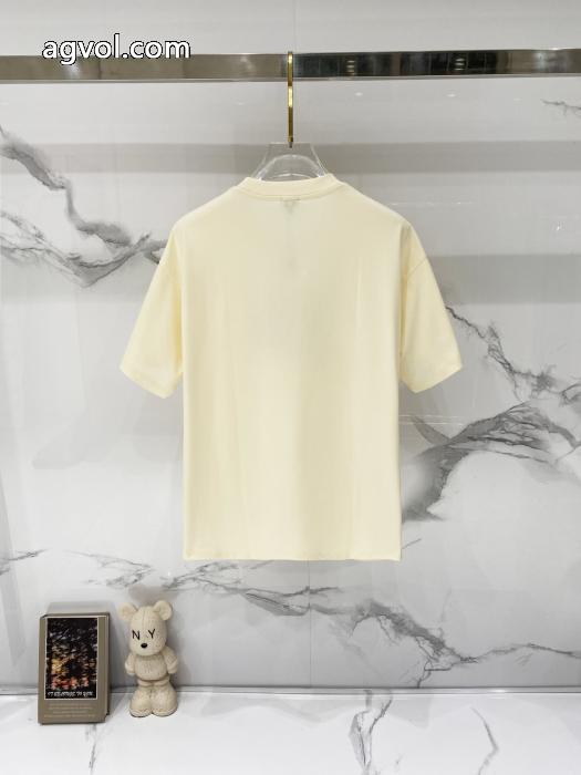 ロエベTシャツコピー ブランド 販売カラバリ豊富 爆買いお得 清潔感で洗練され_0_4