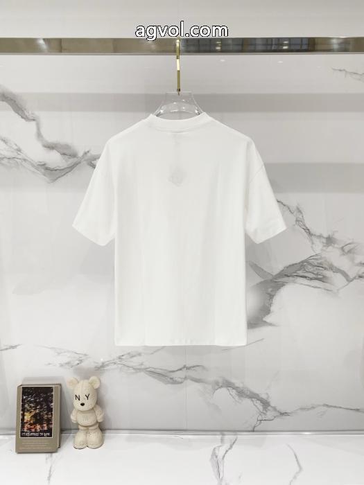魅力をプラス 期間限定価格 話題人気商品Tシャツロエベ激安 通販 専門店_0_1