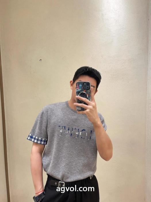 ブランド コピー雑誌掲載 在庫数限定 新作数量限定セールTシャツLOEWE_0_0