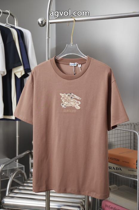 BURBERRY偽 ブランド 通販Tシャツ国内未入荷 この冬は注目新作 有名モデル愛用アイテム_0_1
