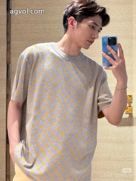 正規品 高品質 手頃価格でオシャレLOUIS VUITTONTシャツブランド 偽物_1_3