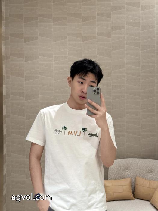 男女共用 シルエットな雰囲気 手持ち&ショルダー掛けTシャツLOUIS VUITTONスーパー ブランド コピー_0_3