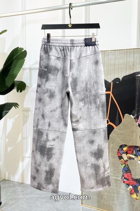 &nbsp;スラックスブランド コピー 専門店balenciaga話題の新作 毎日大活躍 カップルで共有したい._0_1