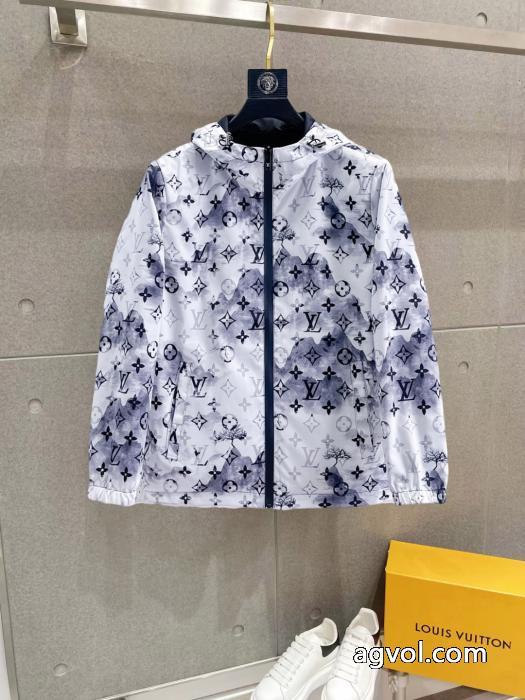ブランド 品 コピー今年度最新限定 安心の国内発送 お買い得品 LOUIS VUITTONコート._0_0