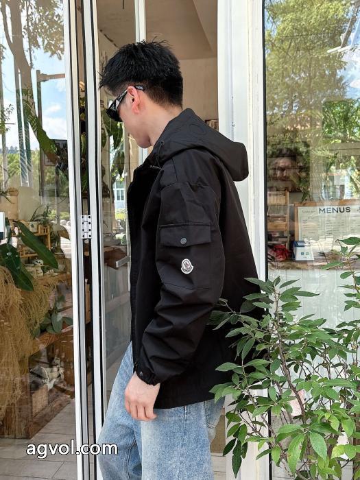 早い者勝ち 優しい色味がかわいい 絶対欲しい ジャケットブランド 激安 MONCLER_0_0