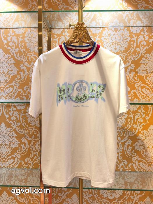 半袖Tシャツブランド コピー バックMONCLERディテールが可愛い HOT送料無料 安心国内発送_0_1