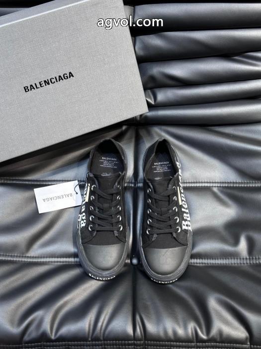 機能性が高い 大特価品 ランキング1位入賞激安 ブランドbalenciagaスニーカー._0_1