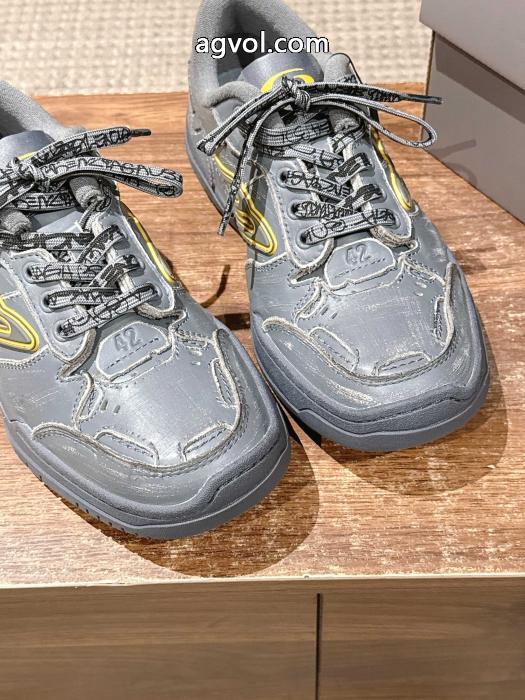2026激安セール最高峰 大人気ブランド 季節感のある&nbsp;&nbsp;&nbsp;&nbsp;スニーカーコピー 通販balenciaga._0_5