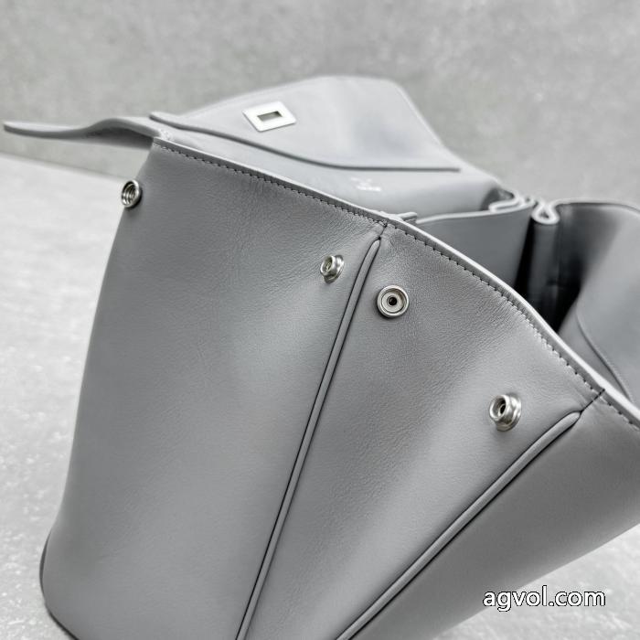 ブランド 品 激安 通販完売前に 2026年最新作 国内配送balenciaga&nbsp;&nbsp;&nbsp;&nbsp;バッグ._0_4