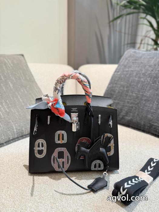 激安 通販 専門超人気 今年らしいおすすめ新品 実用性が高いバッグHERMES_0_0