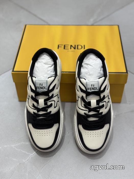 限定コレクション 2026-2026秋冬のファッション 今買い◎得&nbsp;&nbsp;&nbsp;&nbsp;スニーカーFENDIブランド コピー 品._0_3
