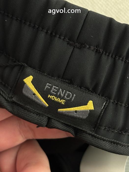 今年コレクション新作登場！ 爆買い得価 期間限定激安&nbsp;&nbsp;&nbsp;&nbsp;スラックスFENDI 2026ブランド コピー.._0_4
