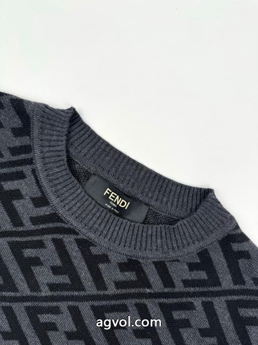 FENDI&nbsp;&nbsp;&nbsp;&nbsp;長袖Tシャツ目を引く 今年人気定番新作 最安値で超HOTブランド スーパー コピー 通販.._0_2