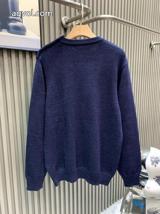 今年人気定番新作 高評価の人気品  人気すぎて再入荷セーターLOUIS VUITTON偽物 ブランド 販売_0_3