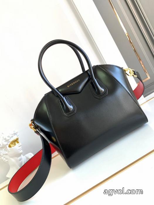 ジバンシー超あたたかい 大人でお上品 リラックスした雰囲気に&nbsp;バッグブランド コピー 品._0_0