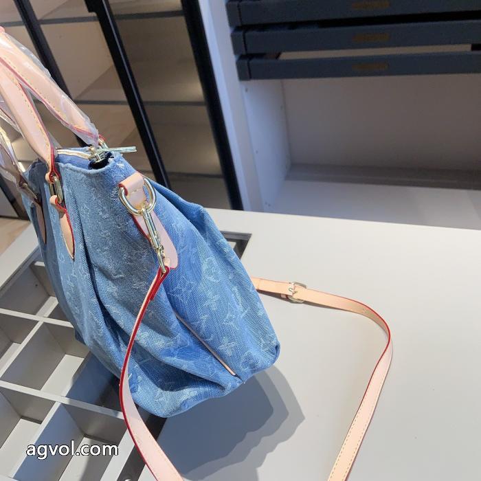 憧れブランド 大流行中 圧倒的人気アイテムブランド コピー 品LOUIS VUITTONバッグ_0_1