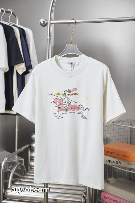 半袖Tシャツ最新☆大人気☆話題沸騰 上質で格好い １点限り VIP顧客セールBURBERRYスーパー コピー 通販 優良_0_2