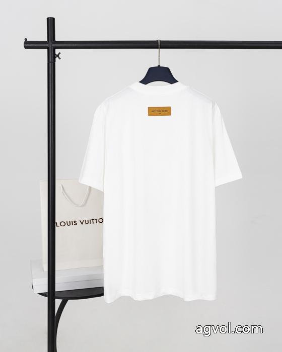 最新作期間限定セール 2026秋冬の定番新品 品質保証低価半袖Tシャツ偽 ブランド 通販ルイ ヴィトン_0_1