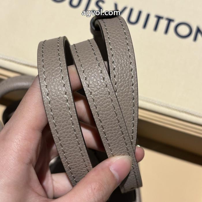 LOUIS VUITTONコピー ブランド限定品 抗菌防臭加工 男女通用&nbsp;&nbsp;&nbsp;&nbsp;バッグ._0_2