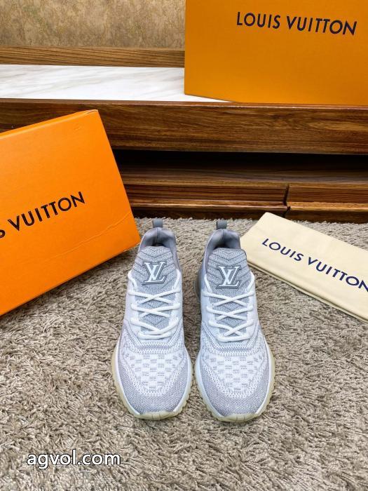 &nbsp;&nbsp;&nbsp;&nbsp;スニーカーLOUIS VUITTON存在感のある  2026限定 超レア 2026一番最高人気コピー 商品 通販._0_0