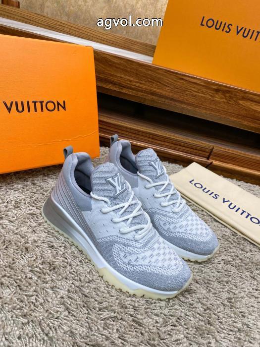 &nbsp;&nbsp;&nbsp;&nbsp;スニーカーLOUIS VUITTON存在感のある  2026限定 超レア 2026一番最高人気コピー 商品 通販._0_1